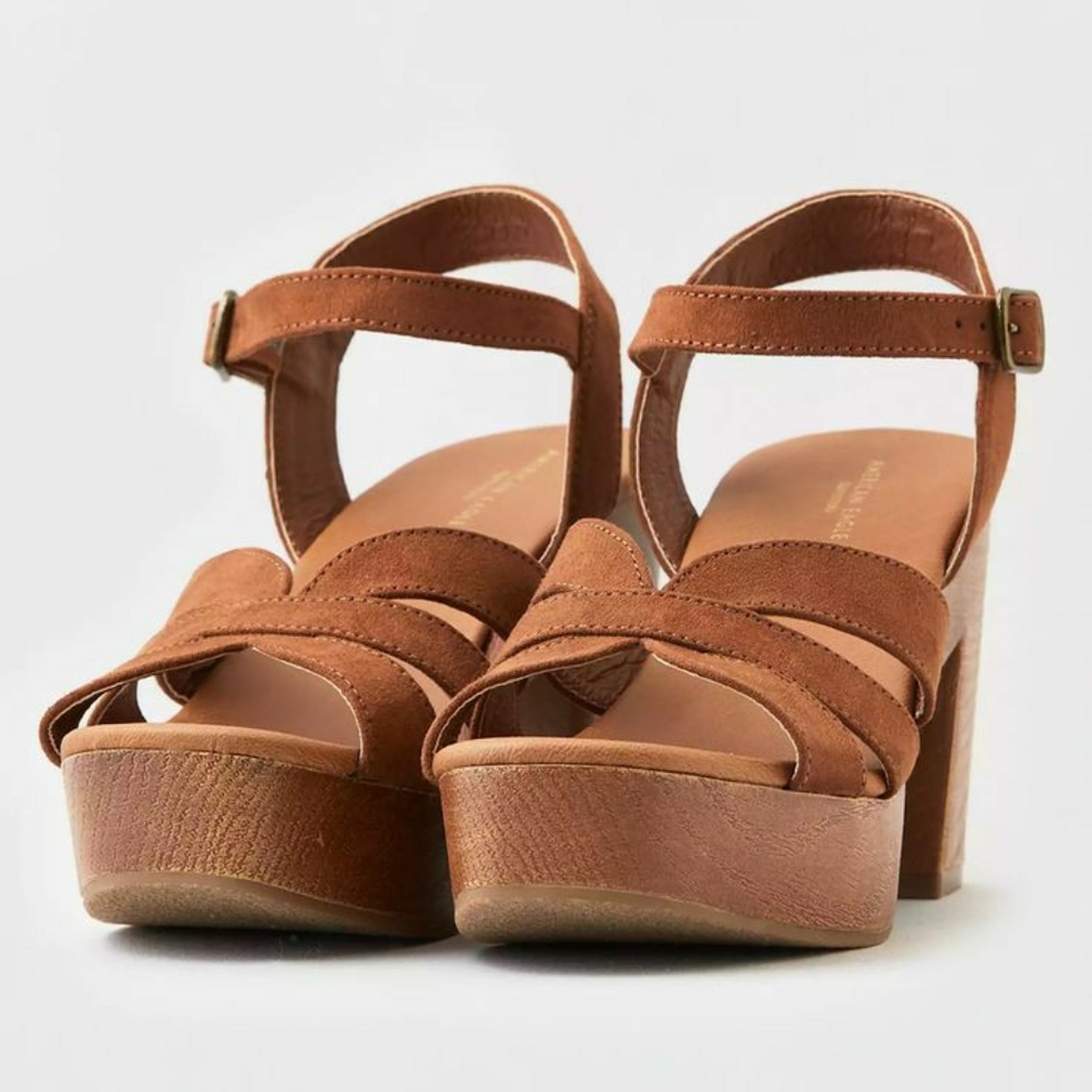 American Eagle Wooden Clog